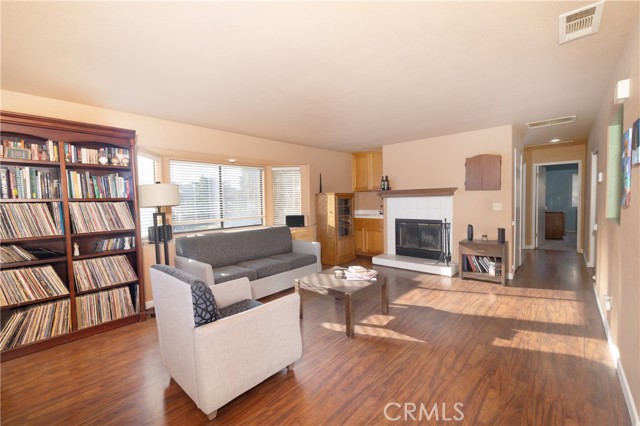 Detail Gallery Image 7 of 24 For 1277 Belridge 1a,  Oceano,  CA 93445 - 2 Beds | 2 Baths