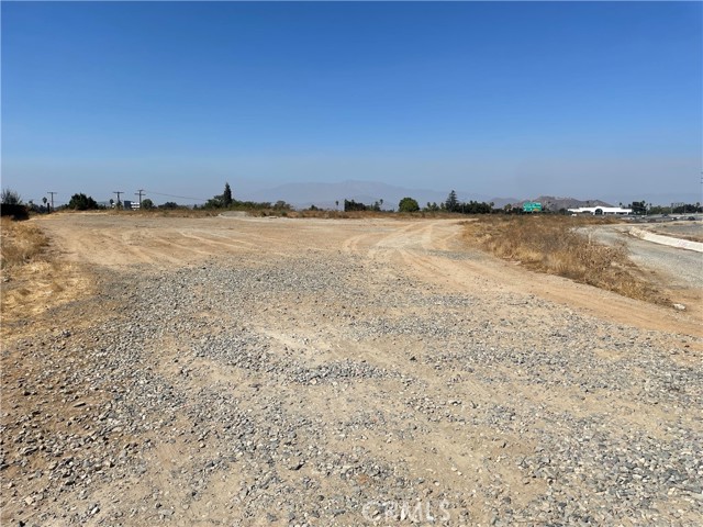 Listing Details for 2651 La Cadena Drive, Colton, CA 92324
