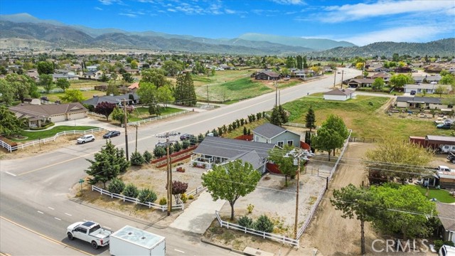 Detail Gallery Image 39 of 48 For 22301 Westwood Bld, Tehachapi,  CA 93561 - 3 Beds | 2 Baths