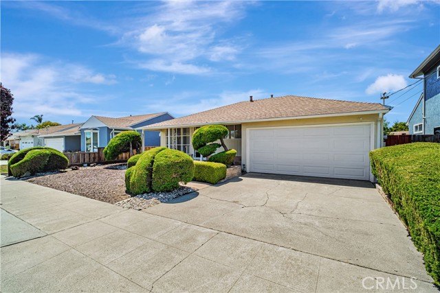 849 Serra Drive, San Leandro CA: https://media.crmls.org/medias/f54f7d27-ce59-4dc8-8201-be0769ea0022.jpg
