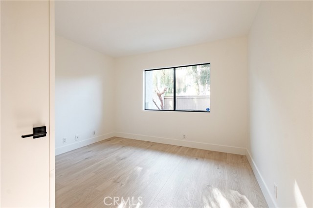 Detail Gallery Image 13 of 27 For 395 Deerfield Ave #81,  Irvine,  CA 92606 - 3 Beds | 2/1 Baths