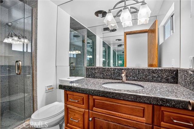 17558 Lahey Street, Granada Hills CA: https://media.crmls.org/medias/f5516451-967e-4037-91fc-2f964a996af4.jpg