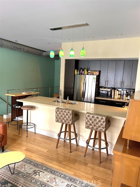 Detail Gallery Image 10 of 23 For 133 the Promenade #103,  Long Beach,  CA 90802 - 2 Beds | 2/1 Baths