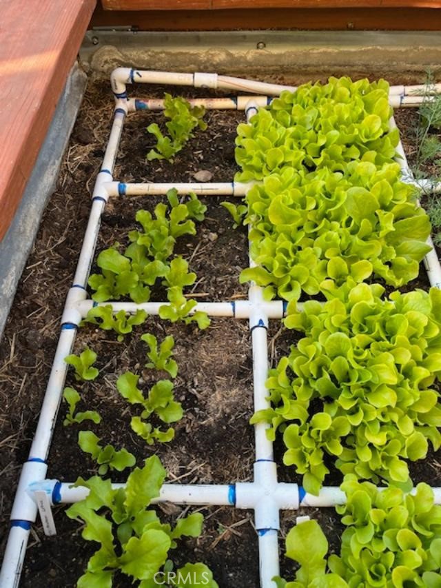 Detail Gallery Image 8 of 11 For 10972 Admirals Bay, Victorville,  CA 92392 - 4 Beds | 3 Baths