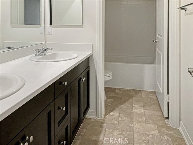 Detail Gallery Image 14 of 23 For 19439 Fortunello Ave, Riverside,  CA 92508 - 3 Beds | 2/1 Baths