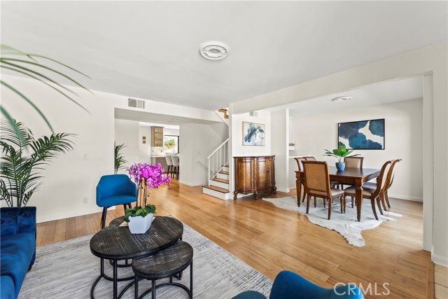 Detail Gallery Image 3 of 33 For 4227 Freedom Dr #304,  Calabasas,  CA 91302 - 3 Beds | 2 Baths