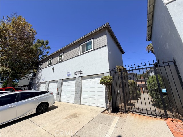 617 Kew ST Unit: 1