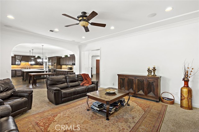 Detail Gallery Image 12 of 32 For 8120 Sunset Rose Dr, Corona,  CA 92883 - 5 Beds | 5/1 Baths