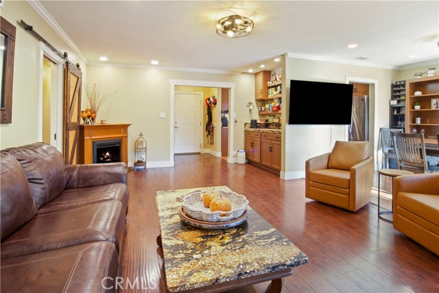 Image 11 of 46 For 2425 Heather Avenue