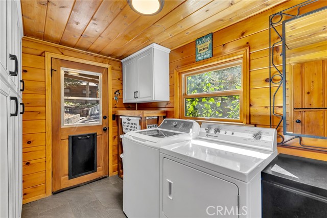 Detail Gallery Image 13 of 66 For 54055 Strawberry Valley Dr, Idyllwild,  CA 92549 - 4 Beds | 2 Baths