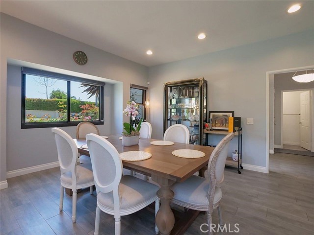 Detail Gallery Image 15 of 61 For 6501 Beachview Dr, Rancho Palos Verdes,  CA 90275 - 3 Beds | 2/1 Baths