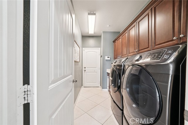 Detail Gallery Image 24 of 75 For 4805 Dovehurst Way, Fontana,  CA 92336 - 4 Beds | 4 Baths