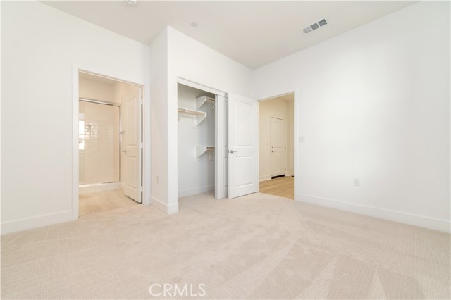 Detail Gallery Image 8 of 28 For 108 Tiffin, Irvine,  CA 92618 - 3 Beds | 2/1 Baths