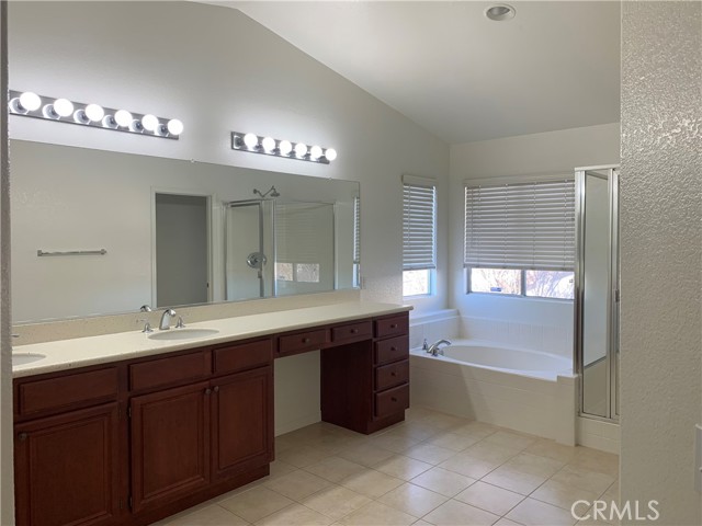 33782 Channel Street, Temecula CA: https://media.crmls.org/medias/f559531b-26fc-46ce-93fe-de7529373b18.jpg