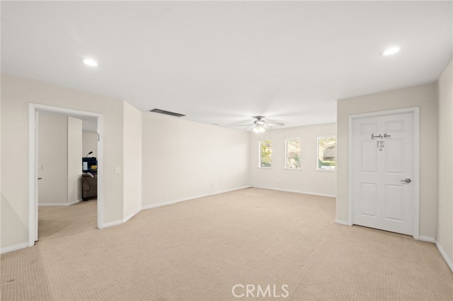 Detail Gallery Image 24 of 73 For 33926 Channel, Temecula,  CA 92592 - 4 Beds | 2/1 Baths