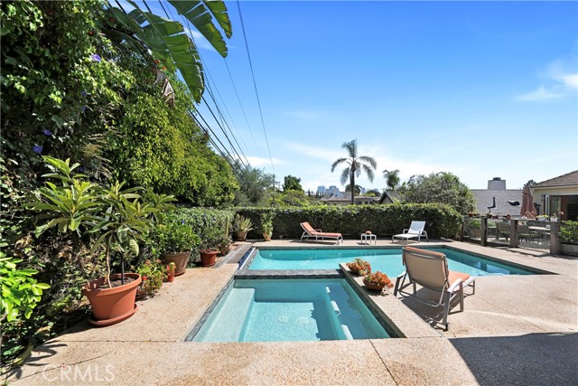 Detail Gallery Image 25 of 56 For 10707 Rochester, Los Angeles,  CA 90024 - 3 Beds | 3 Baths