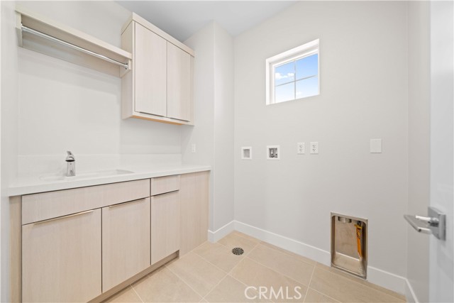 Detail Gallery Image 24 of 35 For 576 Patten Ave, Placentia,  CA 92870 - 4 Beds | 3 Baths