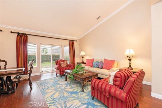 Detail Gallery Image 14 of 62 For 5996 Omega St, Riverside,  CA 92506 - 4 Beds | 3 Baths