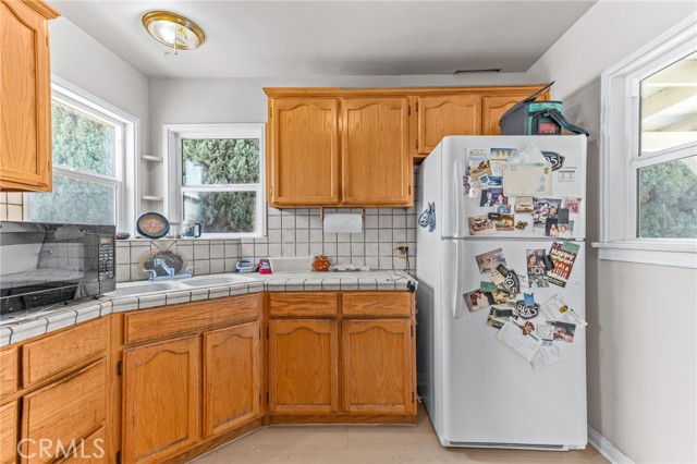1357 Amalia Avenue, Los Angeles CA: https://media.crmls.org/medias/f55c2157-0dd7-4207-99f7-adaae76e7148.jpg