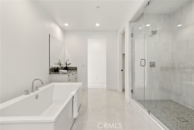 27546 Elderberry Drive, Valencia CA: https://media.crmls.org/medias/f55d14aa-1590-4bba-b2f2-4c415c7efcaa.jpg