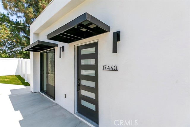 Detail Gallery Image 2 of 34 For 17440 Index St, Granada Hills,  CA 91344 - 3 Beds | 2 Baths