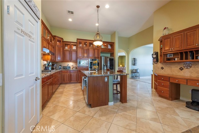 Detail Gallery Image 22 of 53 For 31118 Lilac Way, Temecula,  CA 92592 - 4 Beds | 2/1 Baths