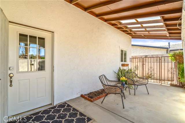 43160 Virginia Avenue, Palm Desert CA: https://media.crmls.org/medias/f55e3bcb-e233-4b40-b8f7-e1d052a4970d.jpg