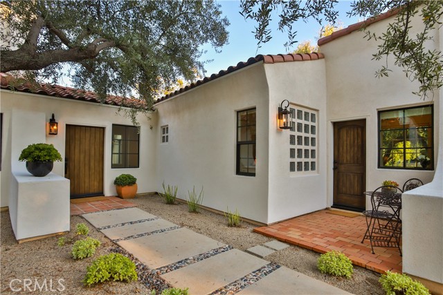 Detail Gallery Image 9 of 75 For 4244 via Padova, Claremont,  CA 91711 - 4 Beds | 5 Baths
