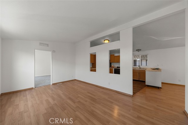 Detail Gallery Image 4 of 23 For 8681 Katella Ave #861,  Stanton,  CA 90680 - 4 Beds | 2 Baths