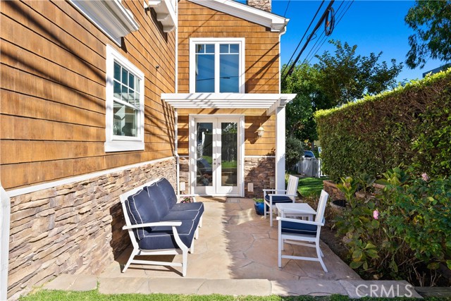 1900 Walnut Avenue, Manhattan Beach, California 90266, 5 Bedrooms Bedrooms, ,4 BathroomsBathrooms,Residential,Sold,Walnut,SB21229114