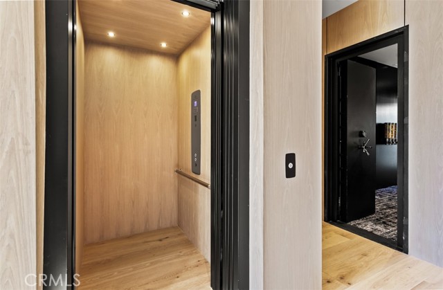 53 Montecito, Corona del Mar CA: https://media.crmls.org/medias/f55fa111-cb1c-4d5c-ba5b-a34a9c7bf50d.jpg