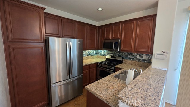 31180 Lavender Court, Temecula CA: https://media.crmls.org/medias/f55faff2-fa2e-4aed-a1c6-f95d886e42bb.jpg