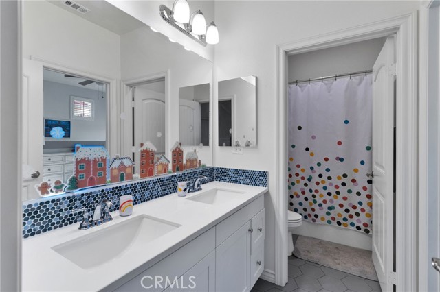 Detail Gallery Image 18 of 53 For 12672 Wycliff, Victorville,  CA 92392 - 4 Beds | 3 Baths