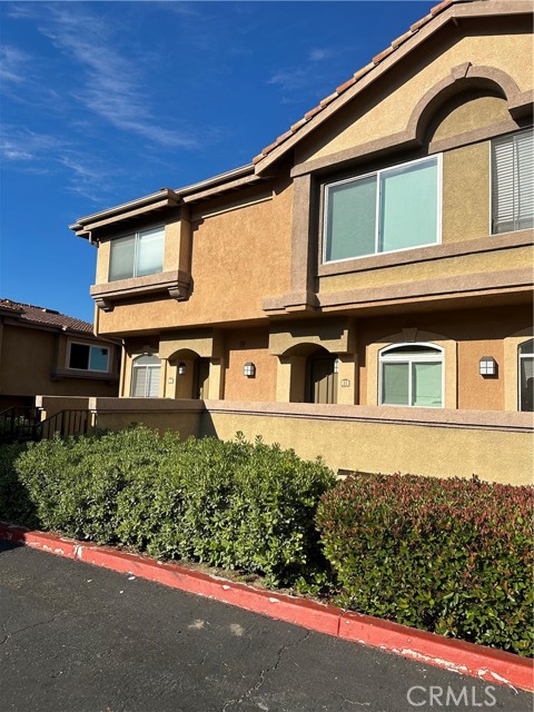 Front Image Thumbnail for CROC26069753