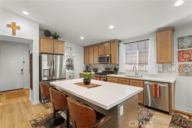 Detail Gallery Image 2 of 33 For 1648 Beacon, Beaumont,  CA 92223 - 2 Beds | 2 Baths