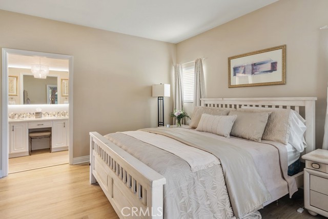 17 Auvergne, Newport Coast CA: https://media.crmls.org/medias/f562bfdb-e9de-40d8-9f88-65ae7229dad1.jpg