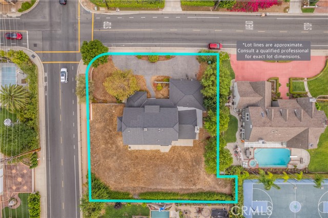 Detail Gallery Image 12 of 19 For 10201 Center Dr, Villa Park,  CA 92861 - 5 Beds | 3/1 Baths