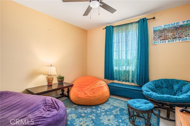 11294 Chappell Way, Beaumont CA: https://media.crmls.org/medias/f56317fe-53c6-4fac-92d2-3864ff3dc329.jpg