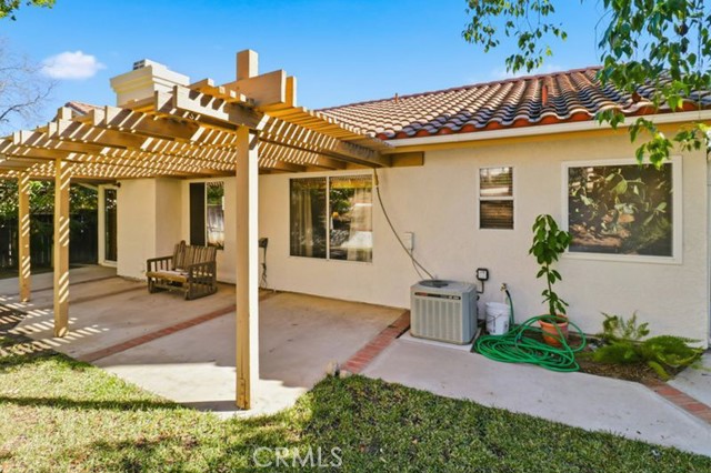 26693 Spotted Pony Drive, Corona CA: https://media.crmls.org/medias/f564fdf5-56c7-45b0-b63b-45d1c533ebce.jpg