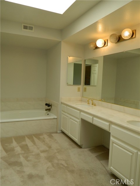 Detail Gallery Image 15 of 30 For 888 via Maria, Upland,  CA 91784 - 3 Beds | 3/1 Baths