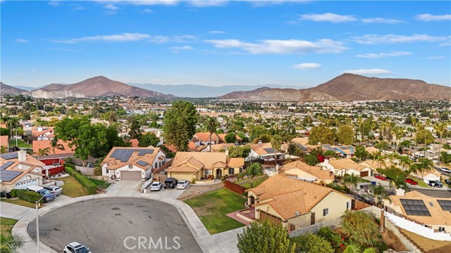 Detail Gallery Image 37 of 39 For 4296 Estrada Dr, Jurupa Valley,  CA 92509 - 3 Beds | 2 Baths