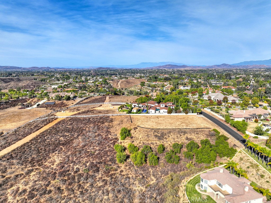 MLS #IV25076497 img 38