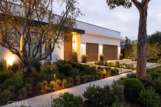 Detail Gallery Image 4 of 44 For 1615 Anita Ln, Newport Beach,  CA 92660 - 4 Beds | 4/1 Baths