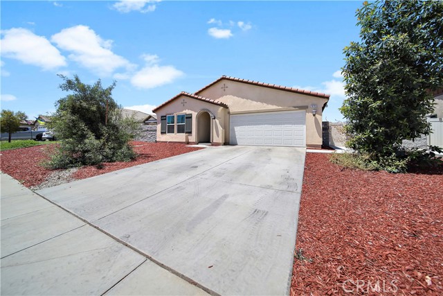 Detail Gallery Image 2 of 32 For 26703 Calle Celia, Menifee,  CA 92585 - 3 Beds | 2 Baths