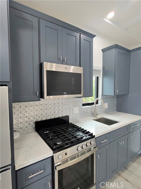 Detail Gallery Image 11 of 16 For 5130 E Burnett a,  Long Beach,  CA 90815 - 1 Beds | 1 Baths