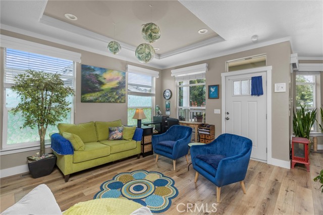1460 Main Street, Cambria CA: https://media.crmls.org/medias/f568d6b0-84b6-4f53-a837-6ae2271c98fa.jpg
