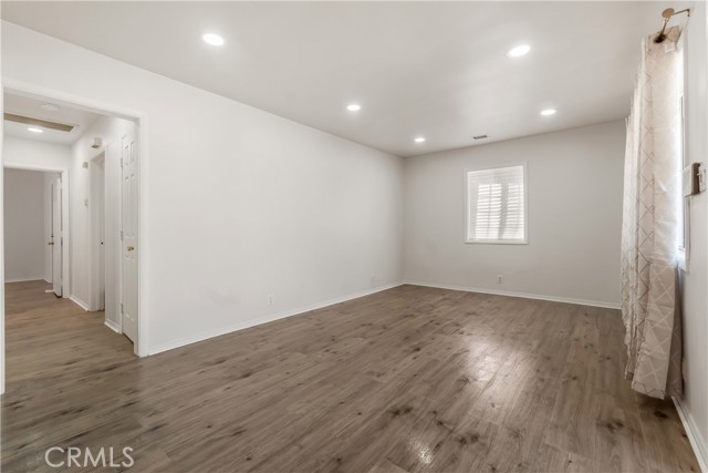 Detail Gallery Image 4 of 63 For 1654 W 216th St, Torrance,  CA 90501 - 3 Beds | 2 Baths