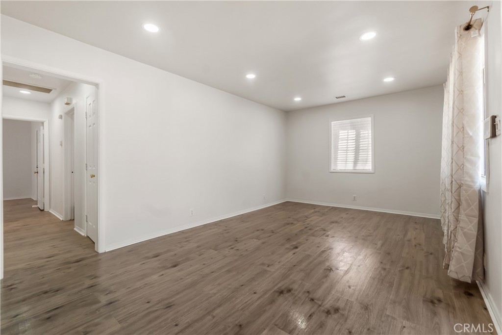 MLS #SB25181377 image #3