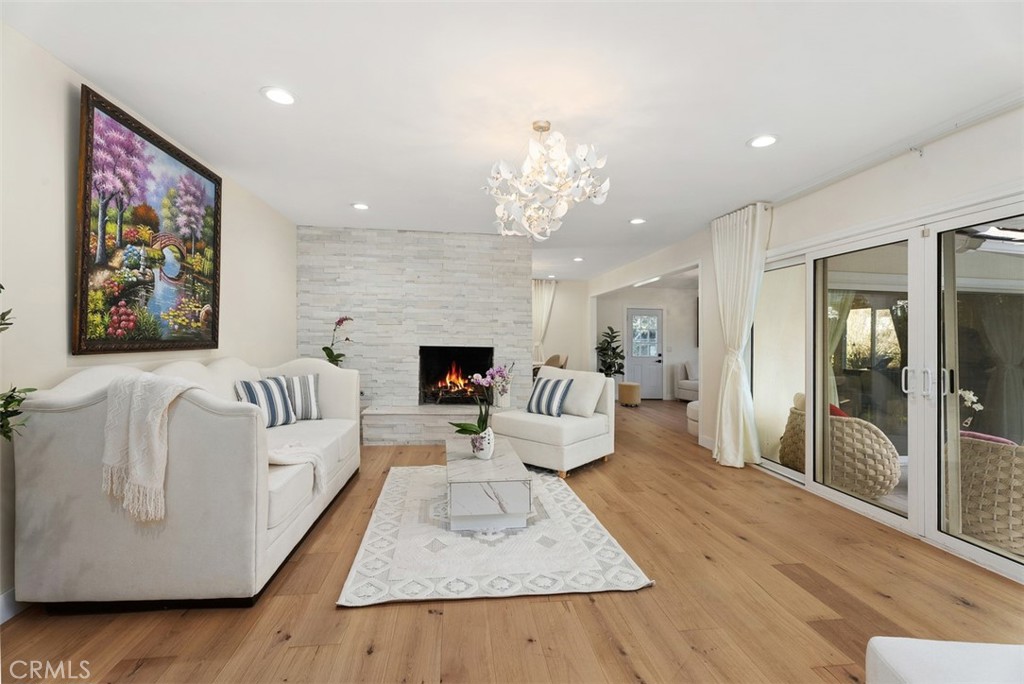 MLS #OC26007702 image #4