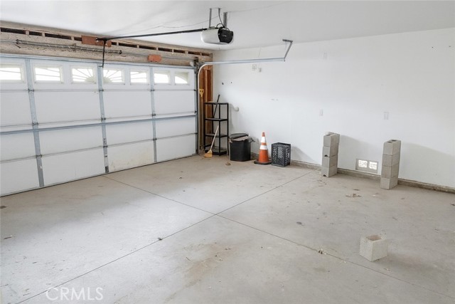 Detail Gallery Image 17 of 17 For 11724 Portola Ct, Adelanto,  CA 92301 - 3 Beds | 2 Baths